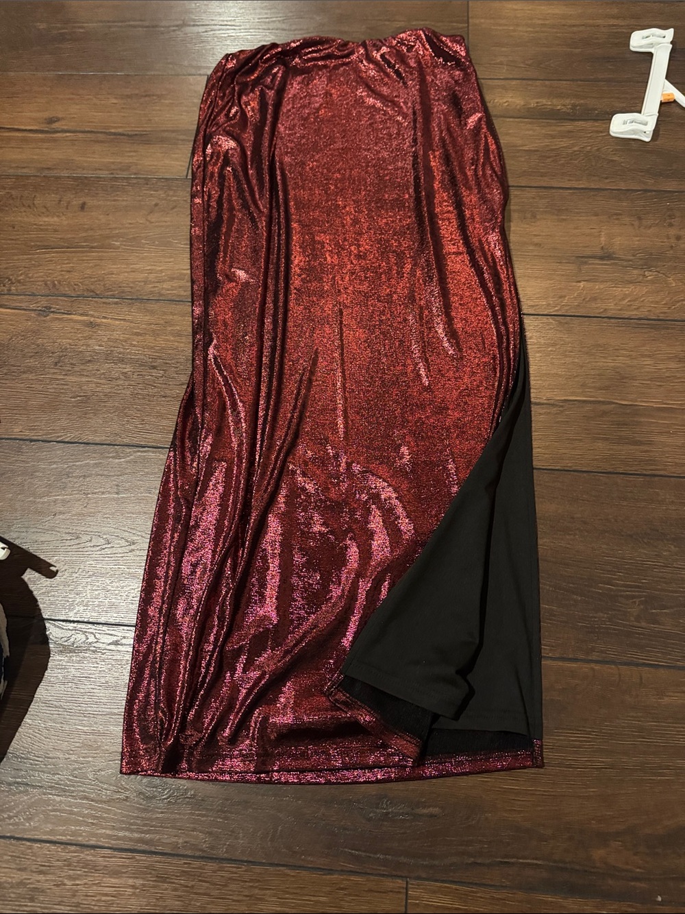 Cupshe Metallic Burgundy Maxi Skirt with Black Side Panel